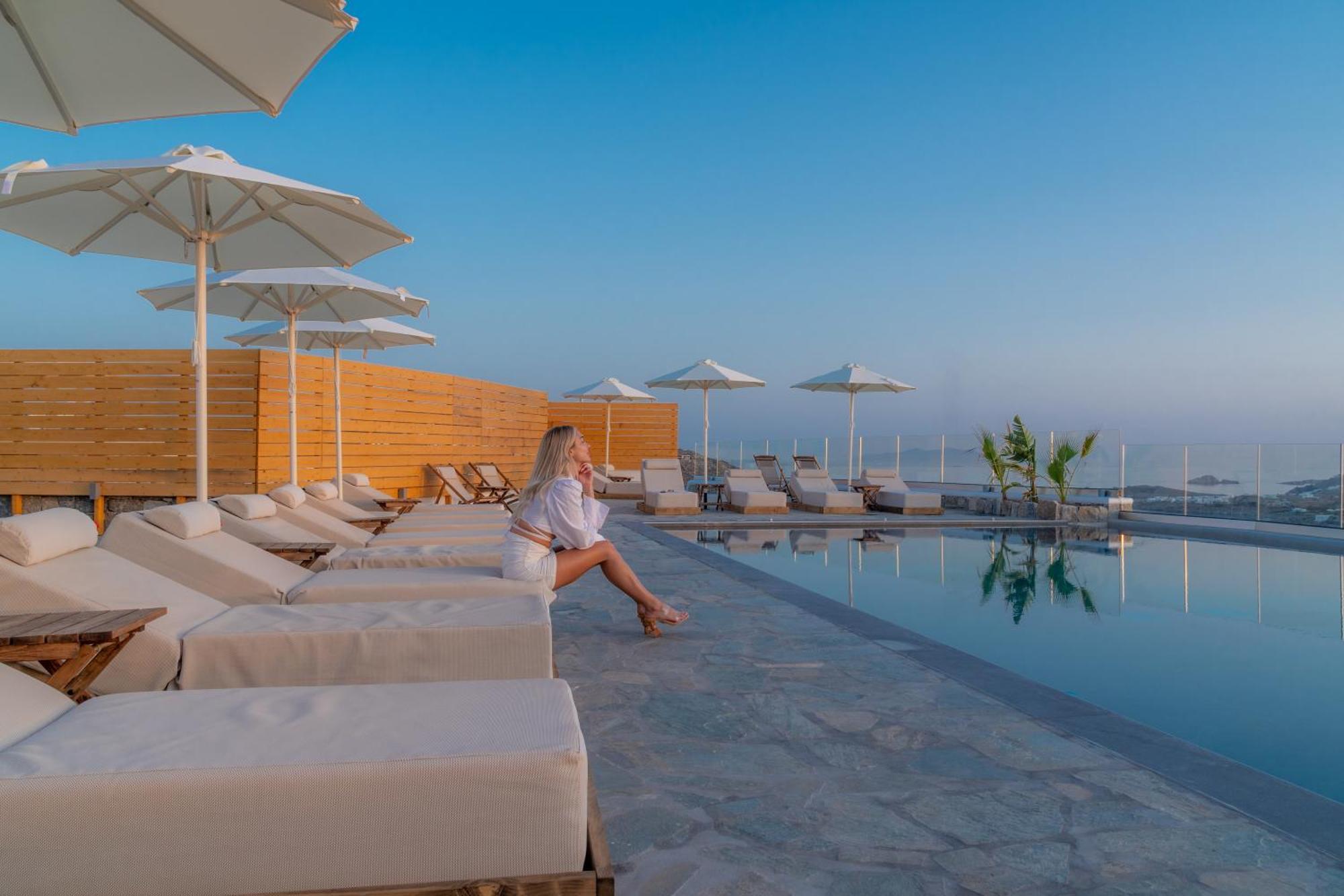 Le Ciel Suites & Villas Mykonos Town ภายนอก รูปภาพ
